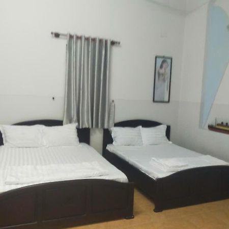 Khach San Khanh Du - Khanh Du Hotel Биен Хоа Екстериор снимка