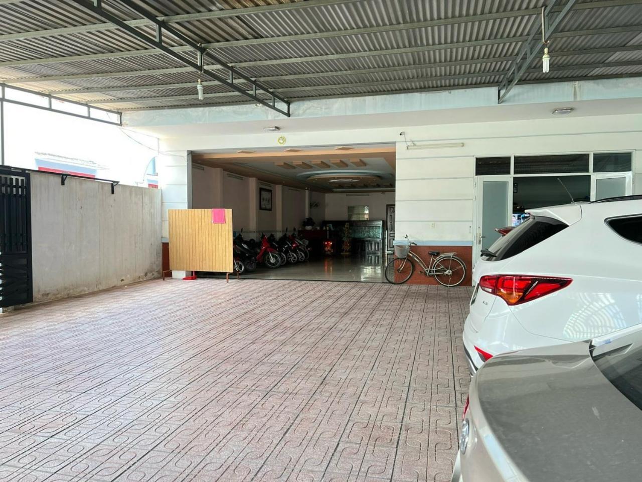 Khach San Khanh Du - Khanh Du Hotel Биен Хоа Екстериор снимка
